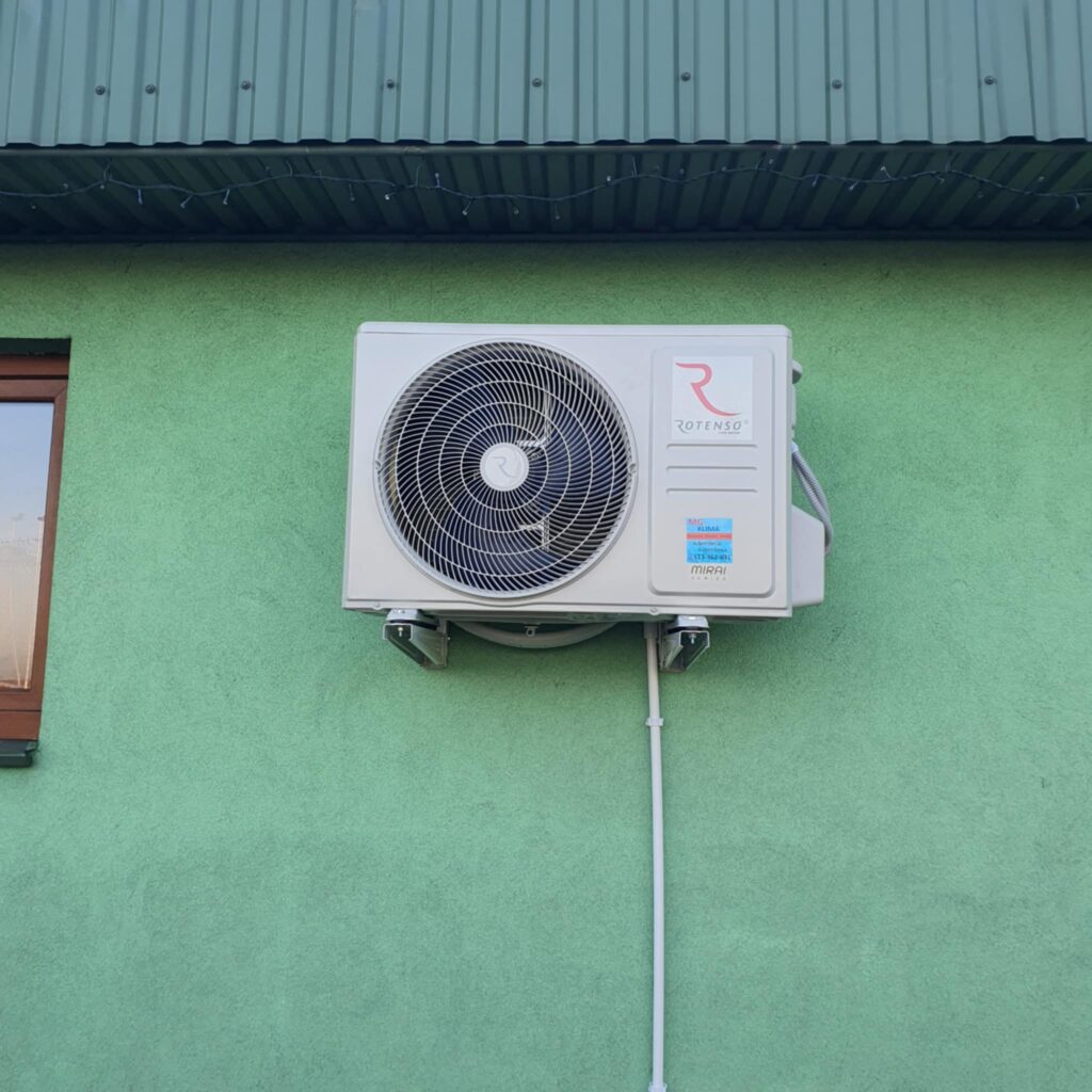 REALIZACJE 147 4CrSn Yx