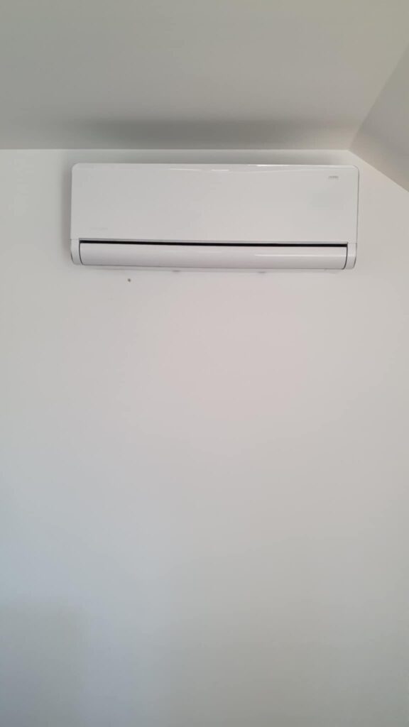 REALIZACJE 156 RrNkp8 T